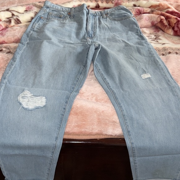 Universal Thread Women's Mid-Rise Boyfriend Jeans Light Wash4 NWT - Picture 7 of 8